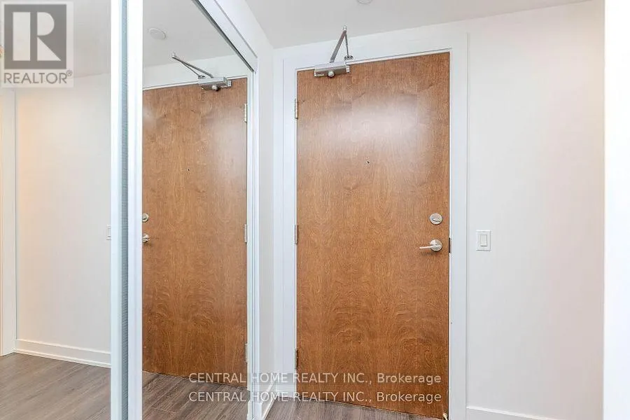 607 - 2220 LAKE SHORE BOULEVARD W