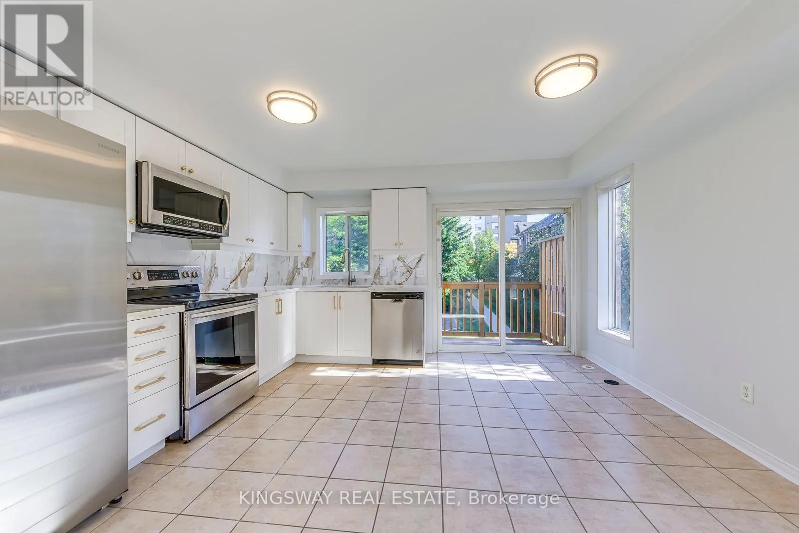 61 - 50 STRATHAVEN DRIVE