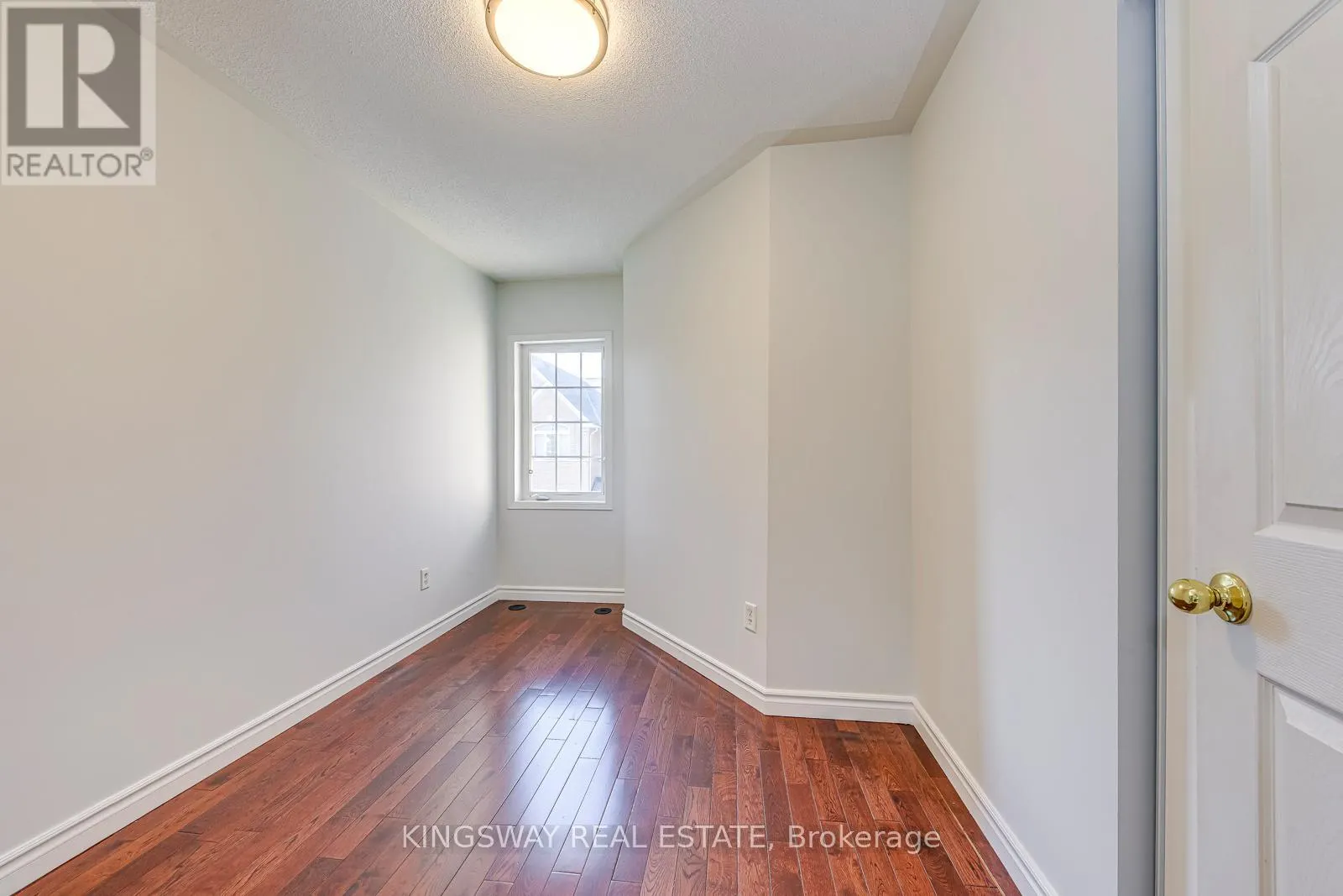 61 - 50 STRATHAVEN DRIVE