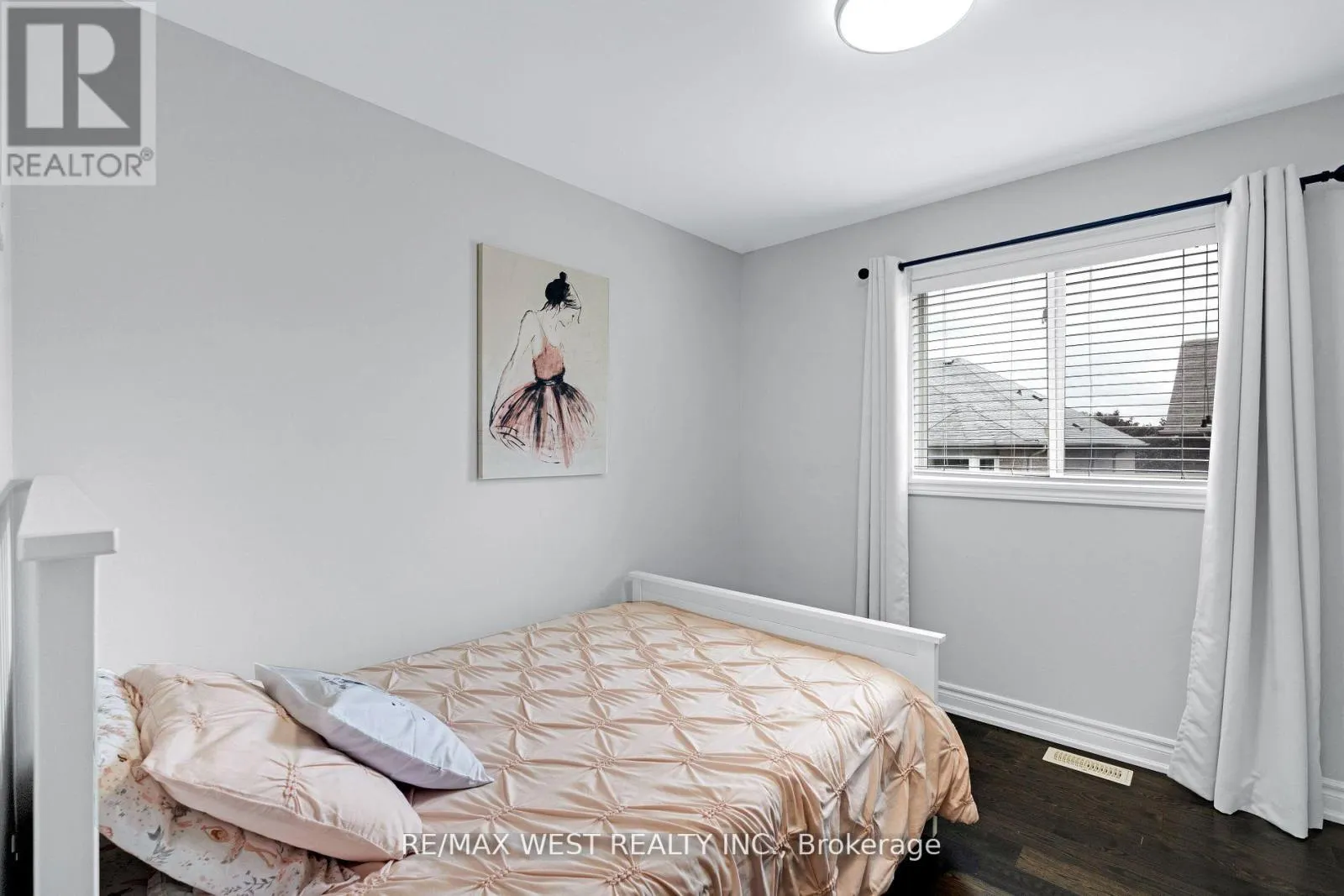 43 WAKELY BOULEVARD