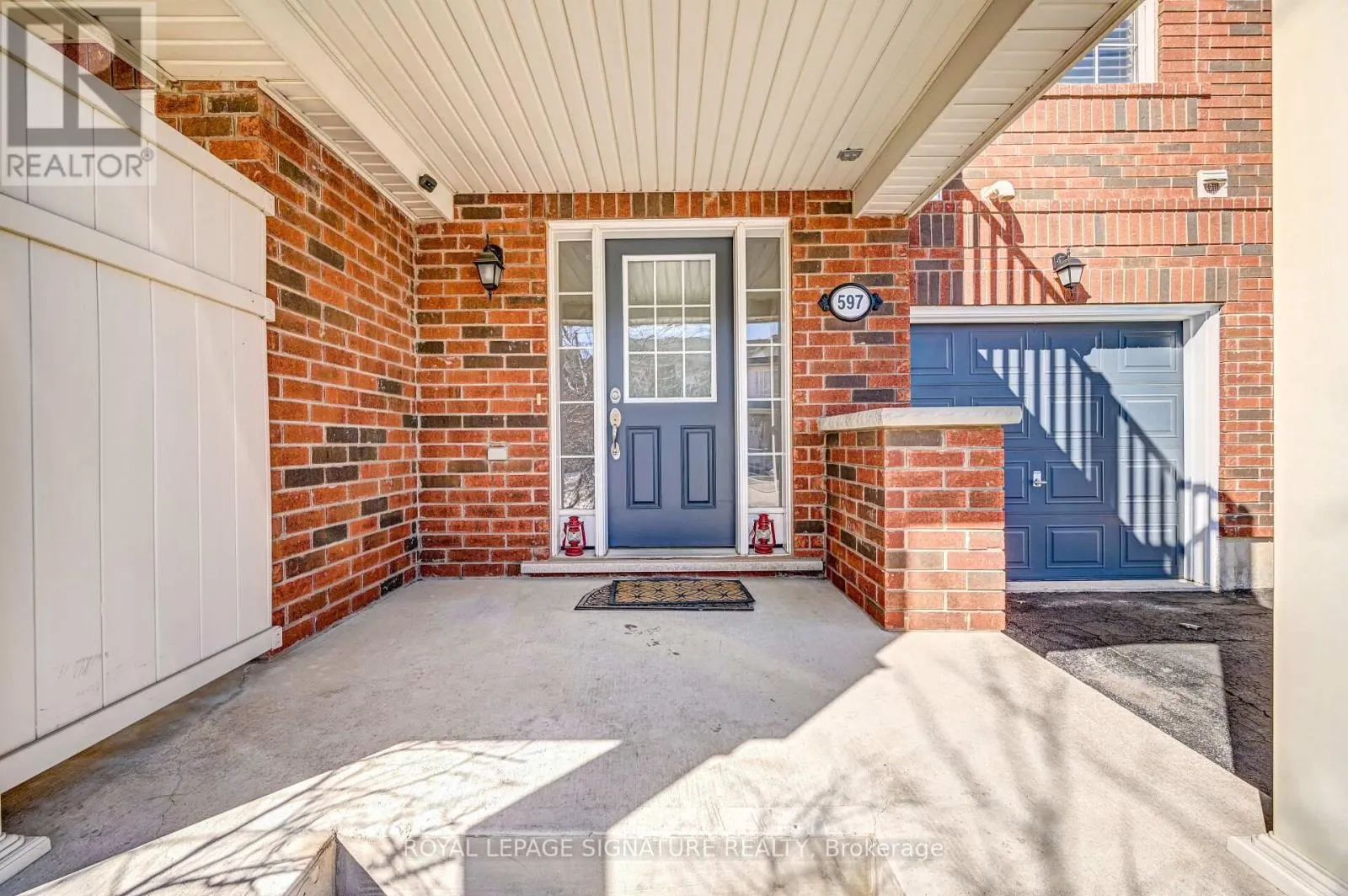 597 SPEYER CIRCLE