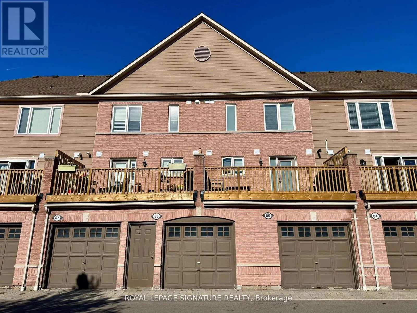 86 - 3088 EGLINTON AVENUE