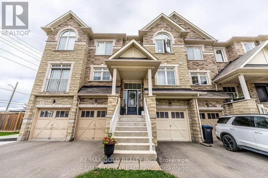 34 ROCKBROOK TRAIL