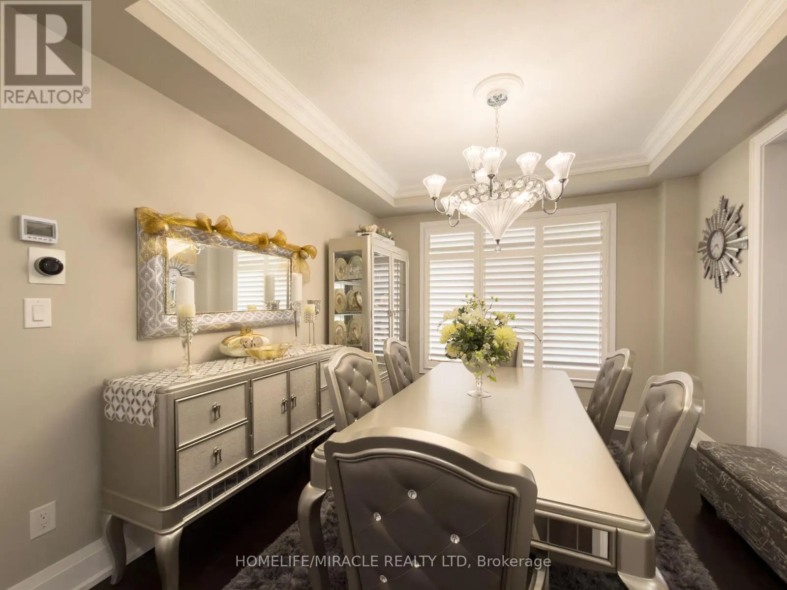 404 QUEEN MARY DRIVE