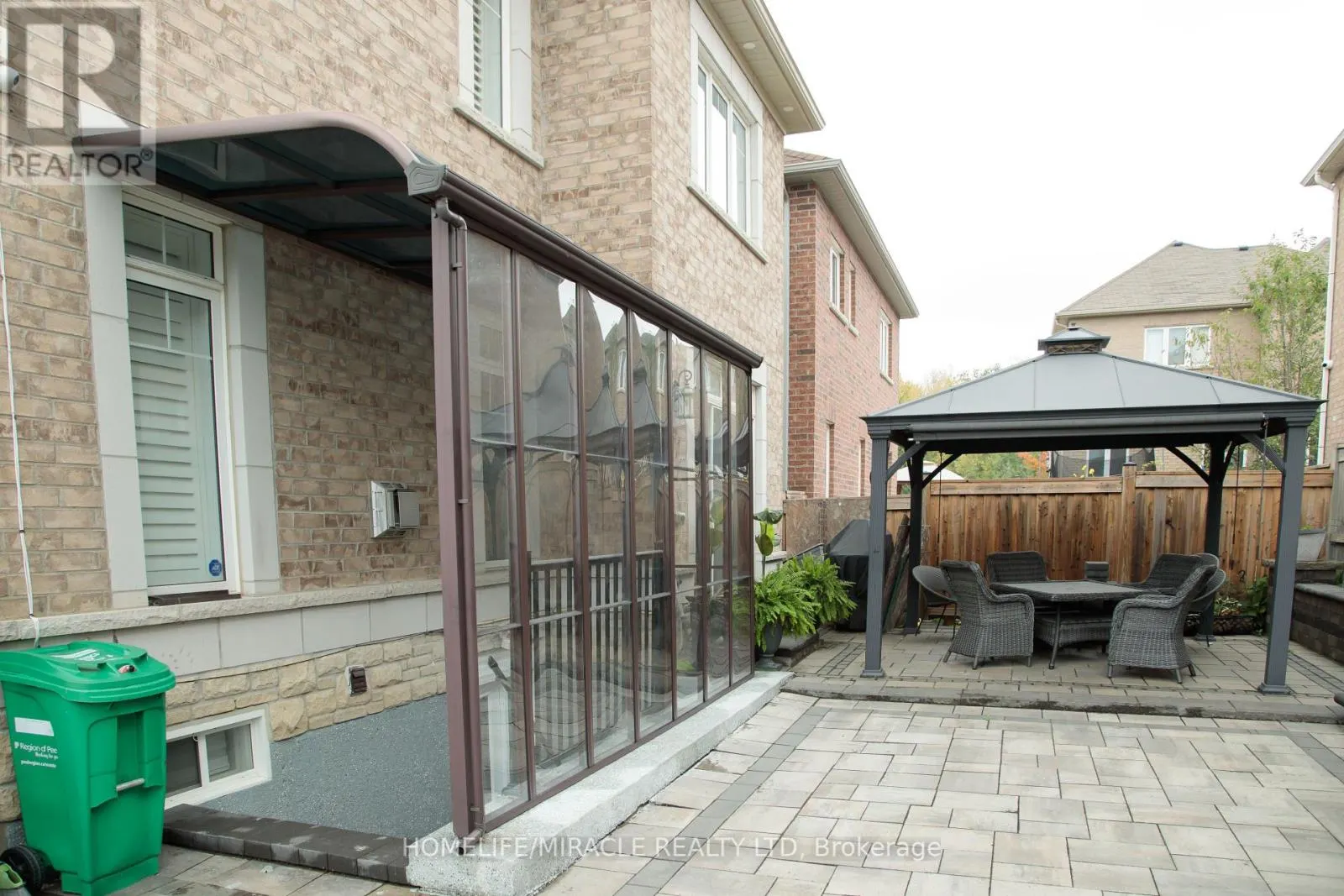 404 QUEEN MARY DRIVE