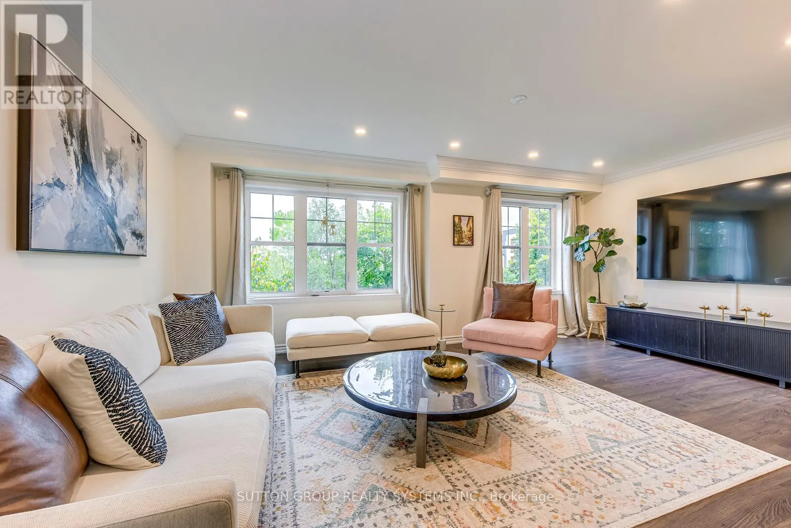 33 - 3002 PRESERVE DRIVE, UNIT 33 DRIVE