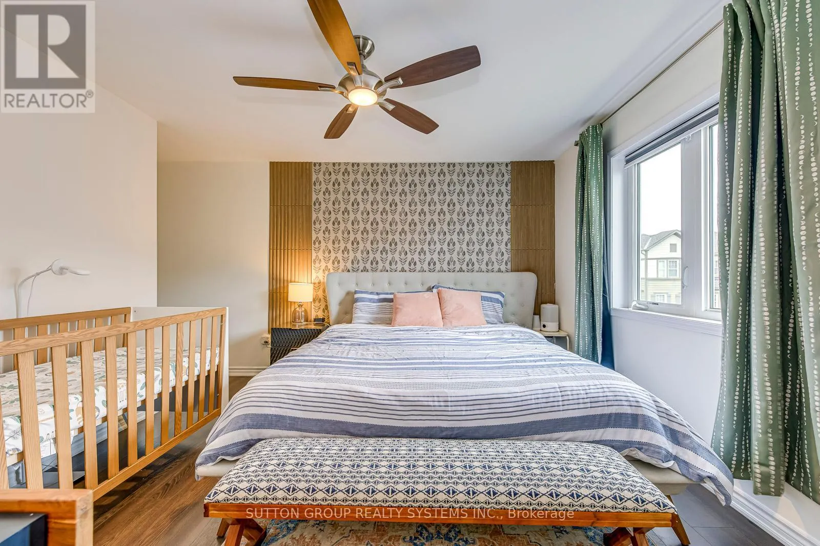33 - 3002 PRESERVE DRIVE, UNIT 33 DRIVE