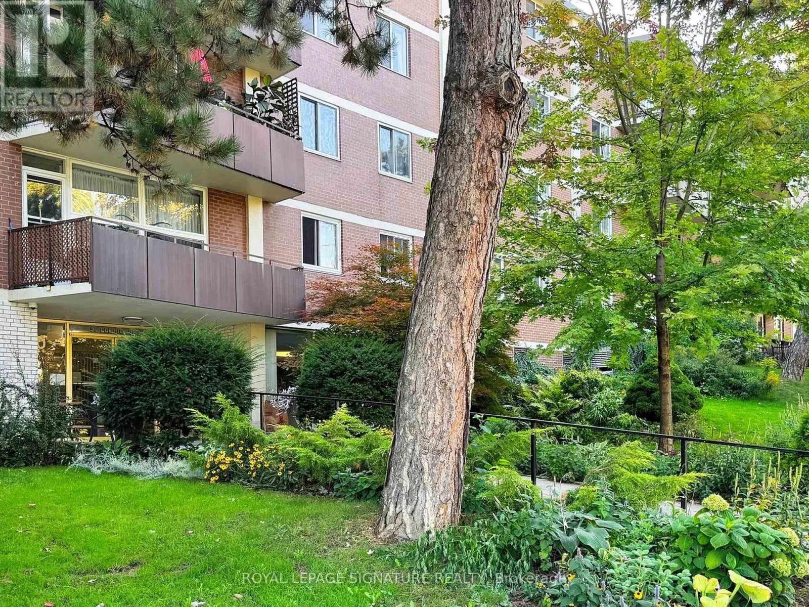 PH09 - 80 COE HILL DRIVE