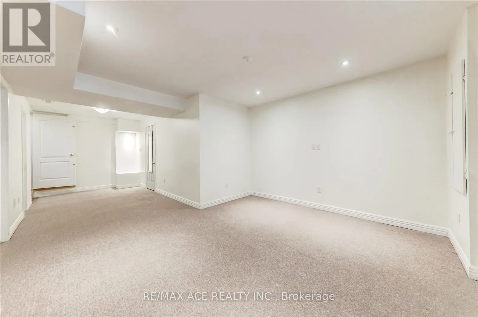 46 PUREBROOK CRESCENT