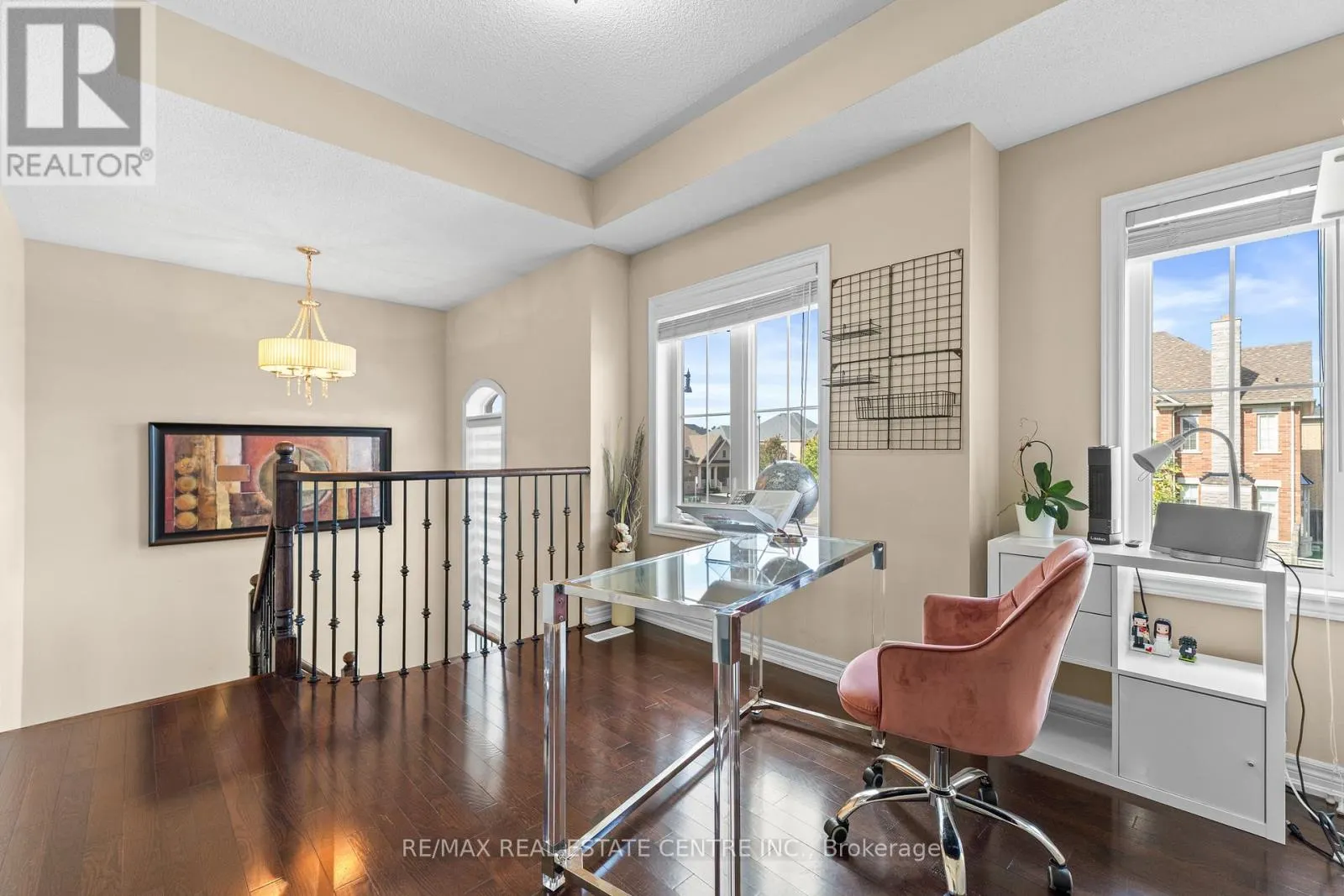 4 JUNETOWN CIRCLE