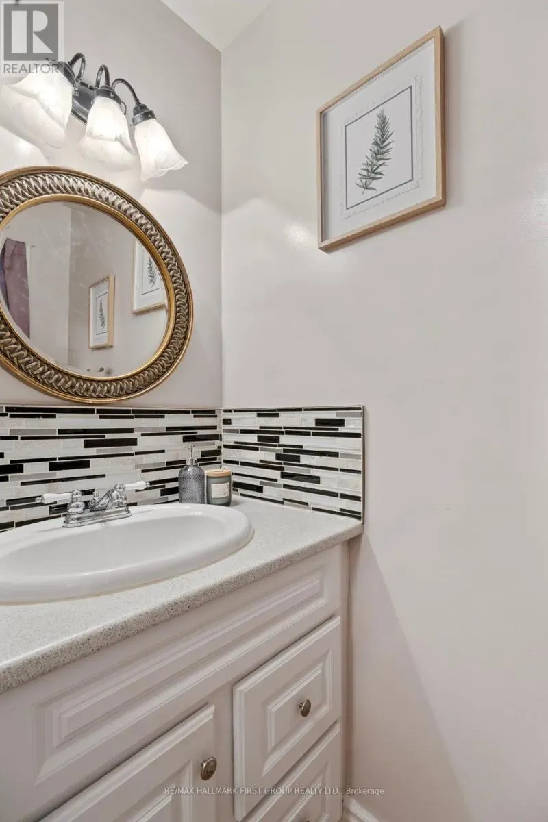 51 - 3025 CEDARGLEN GATE
