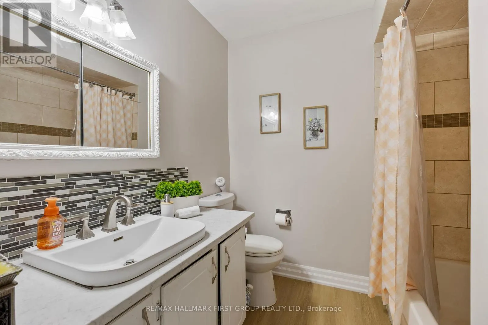 51 - 3025 CEDARGLEN GATE