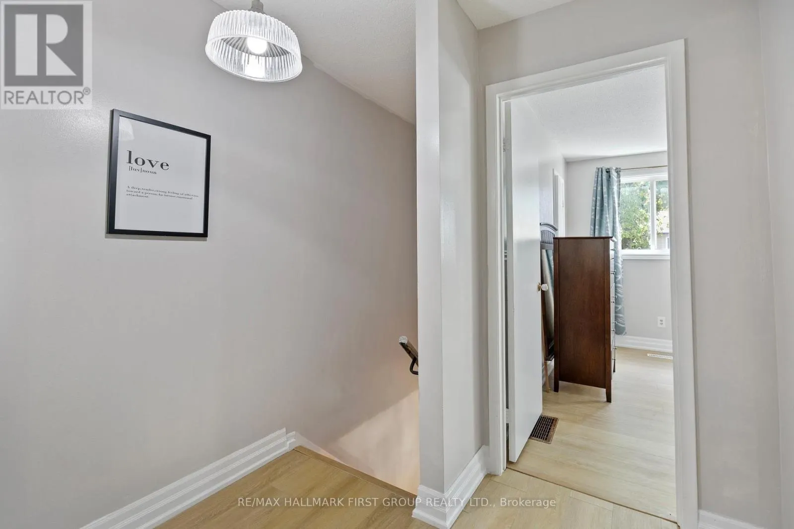 51 - 3025 CEDARGLEN GATE