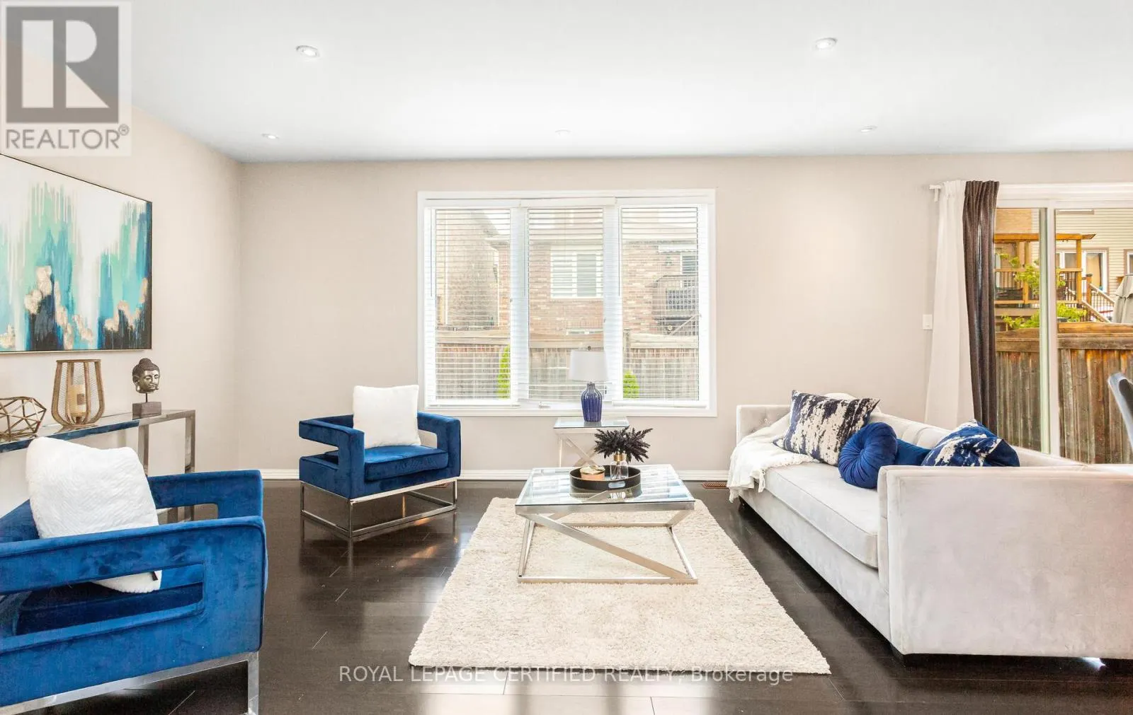 255 COCHRANE TERRACE
