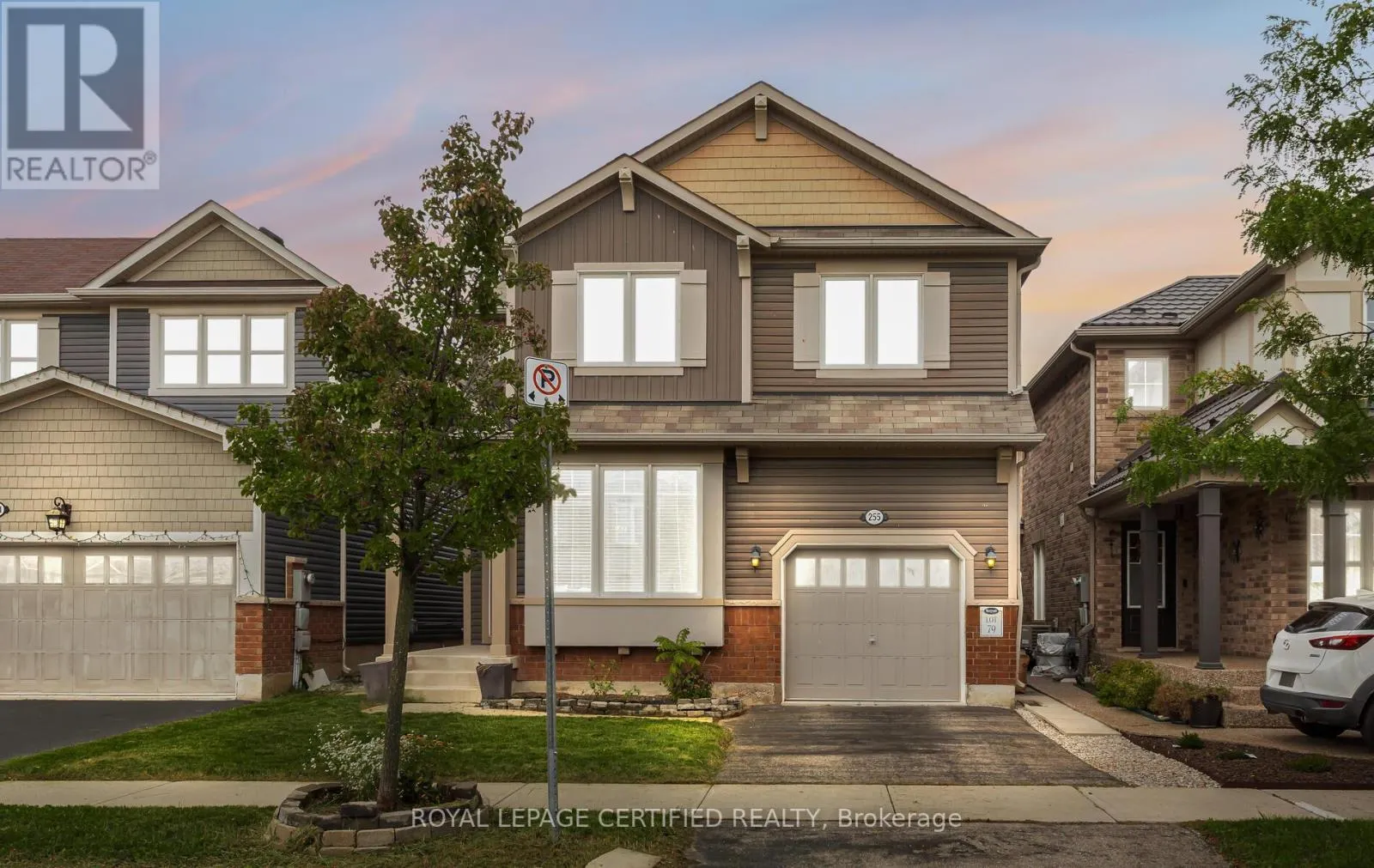 255 COCHRANE TERRACE