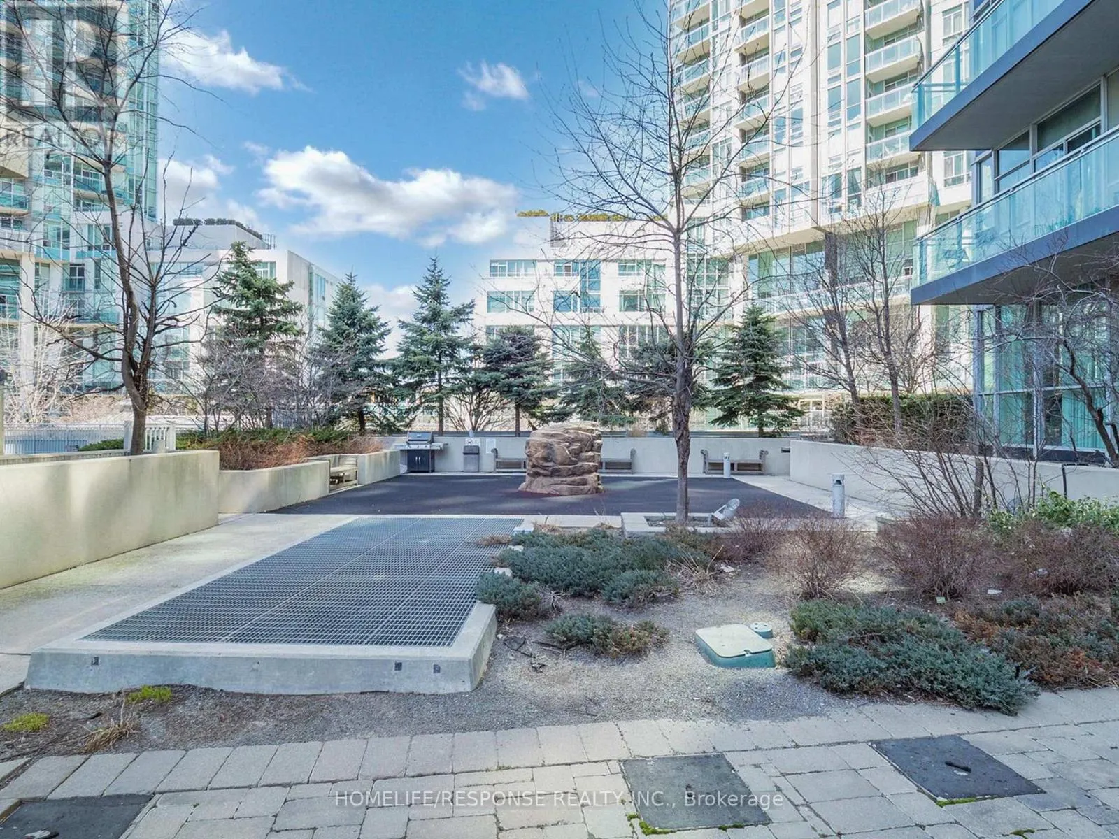 2301 - 223 WEBB DRIVE