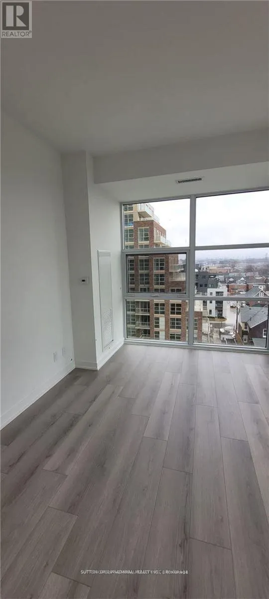 706 - 1787 ST CLAIR AVENUE W