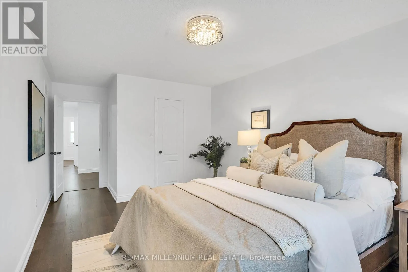 3393 COVENT CRESCENT