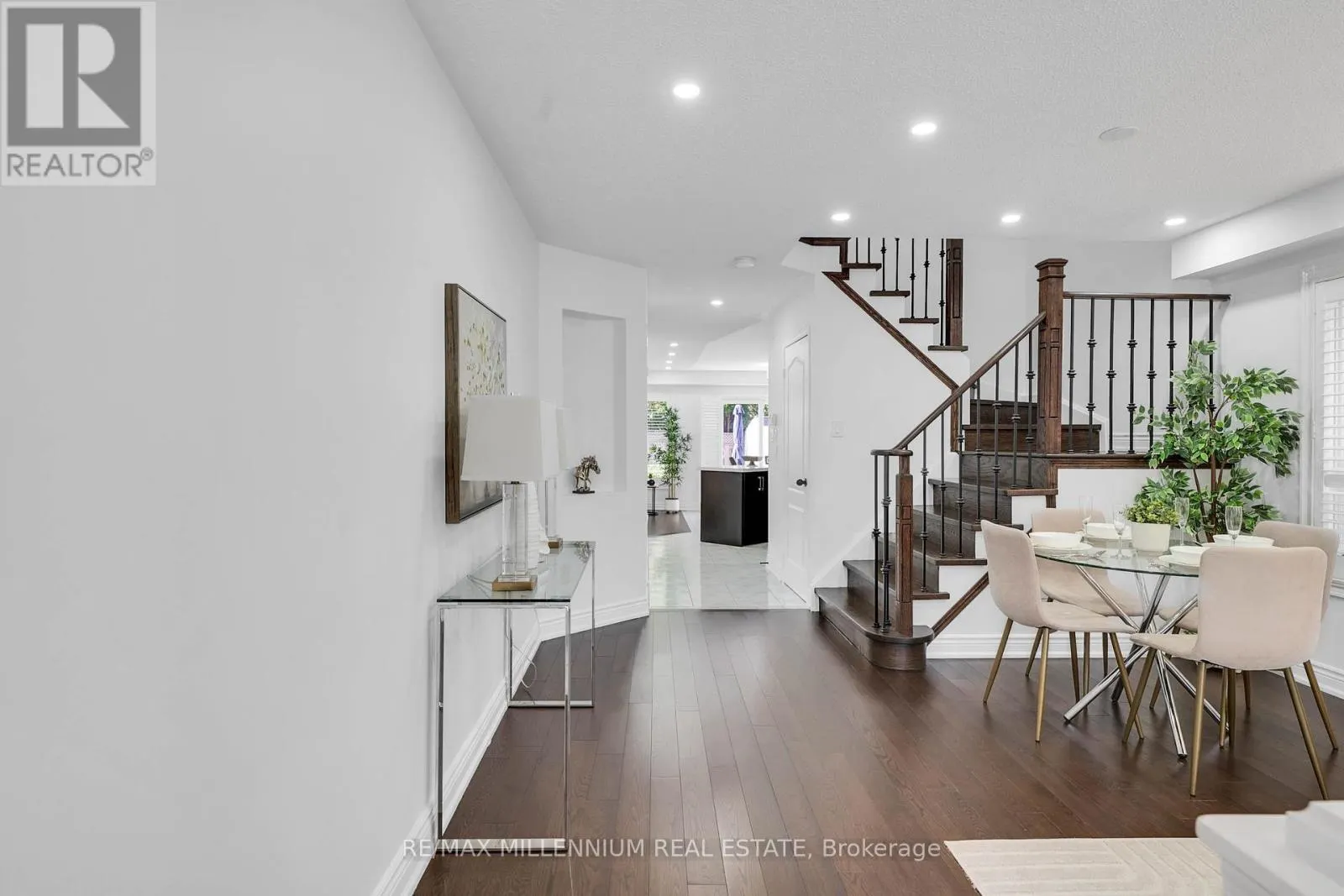 3393 COVENT CRESCENT