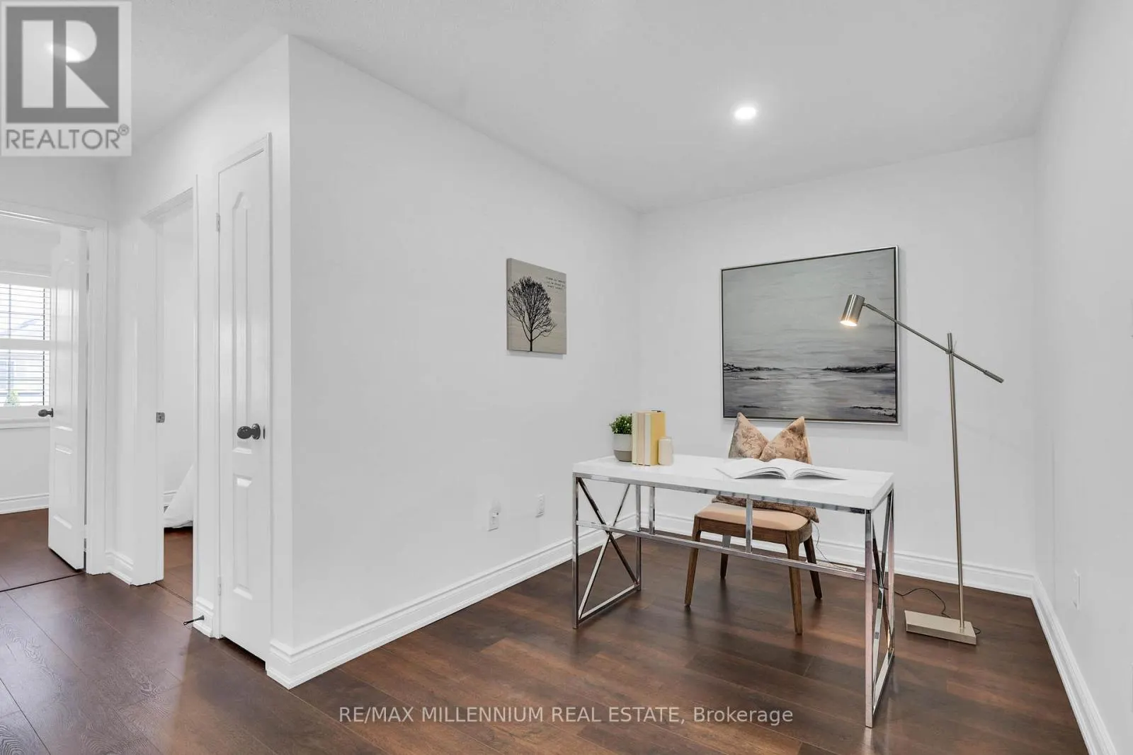 3393 COVENT CRESCENT