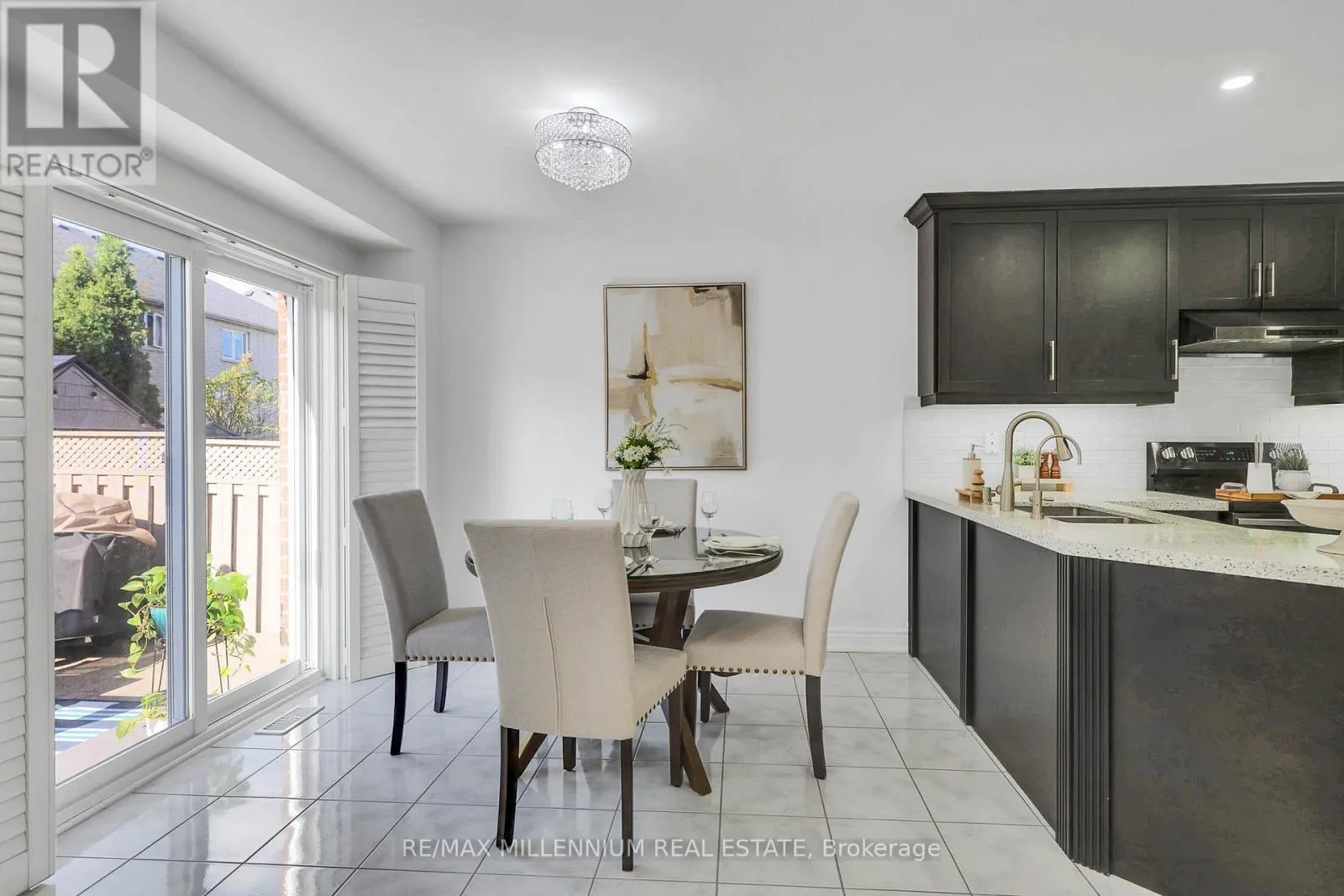 3393 COVENT CRESCENT