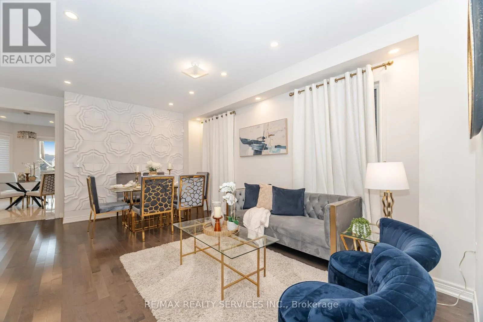 52 BLACKBERRY VALLEY CRESCENT
