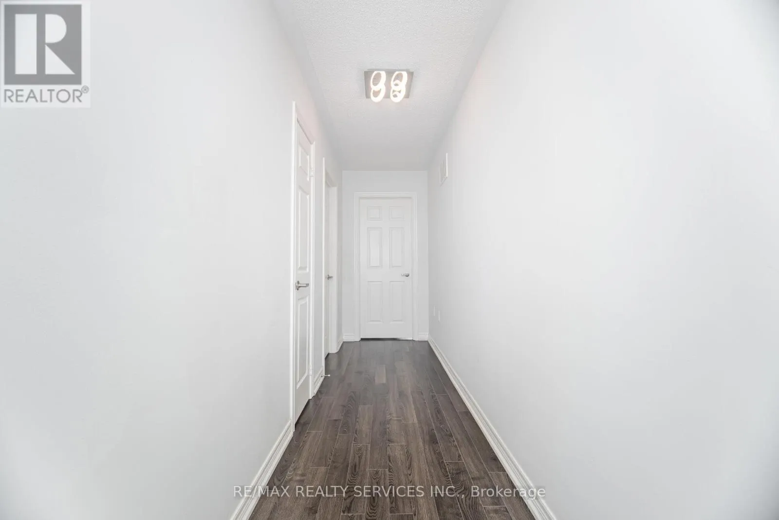 52 BLACKBERRY VALLEY CRESCENT