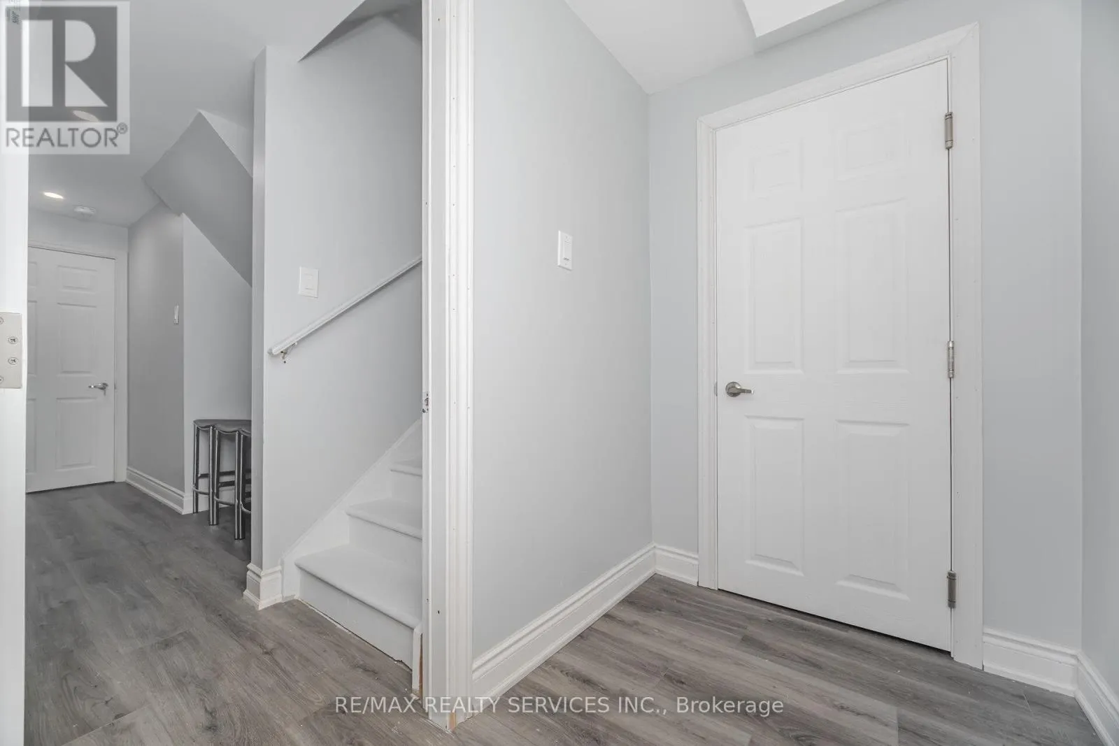 52 BLACKBERRY VALLEY CRESCENT