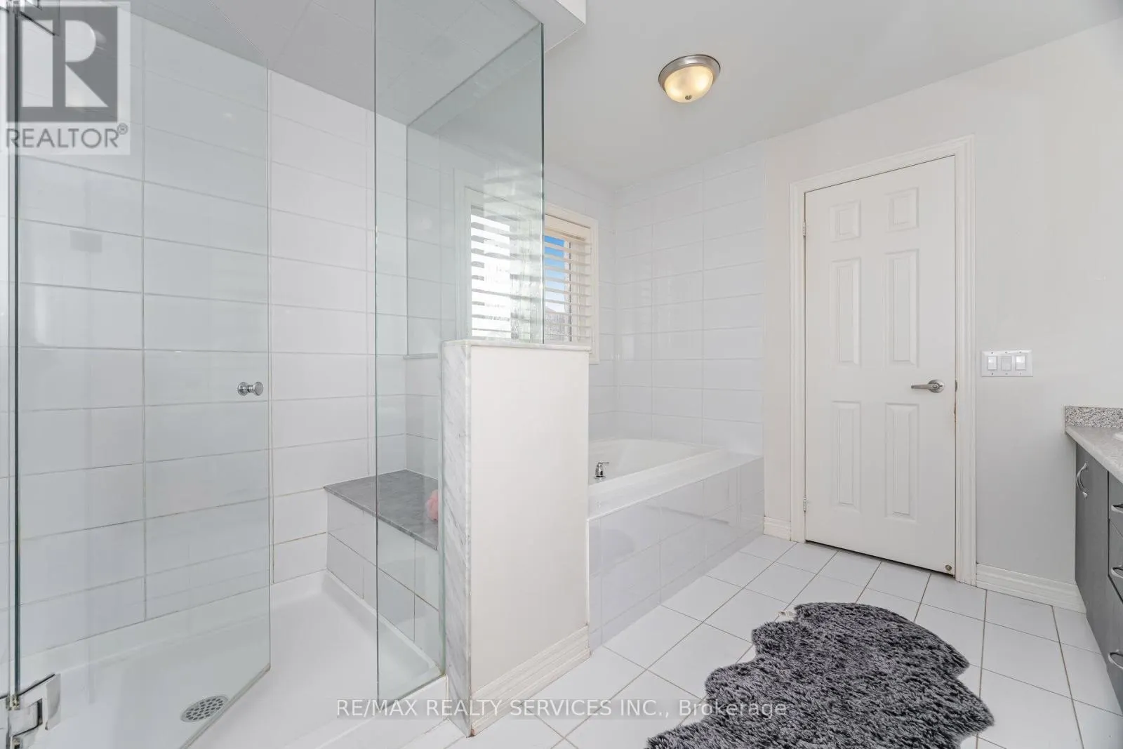 52 BLACKBERRY VALLEY CRESCENT