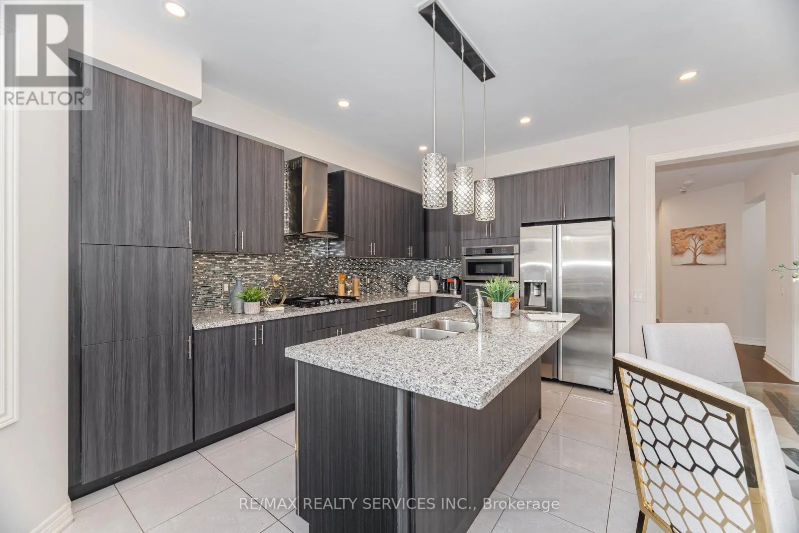 52 BLACKBERRY VALLEY CRESCENT