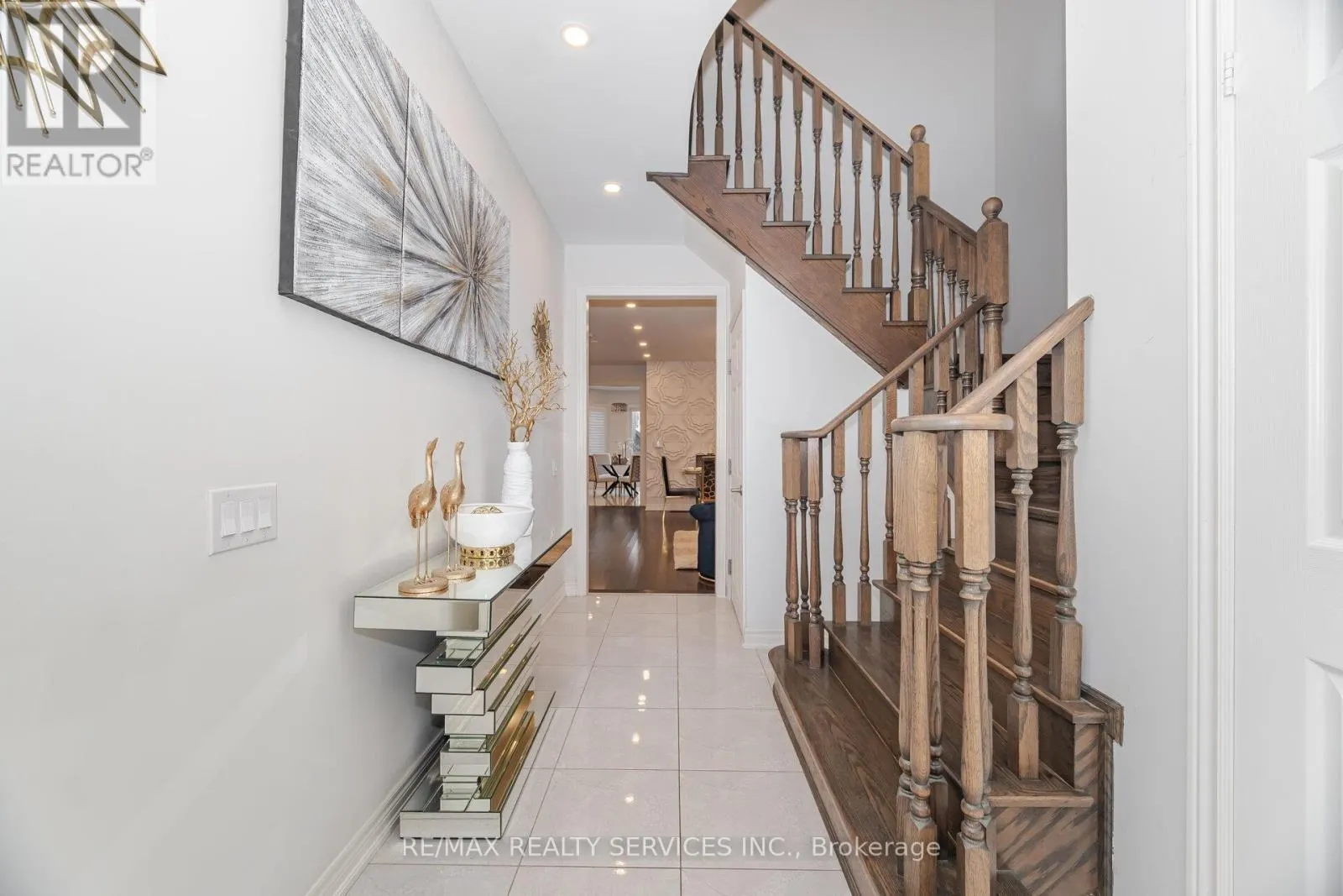 52 BLACKBERRY VALLEY CRESCENT