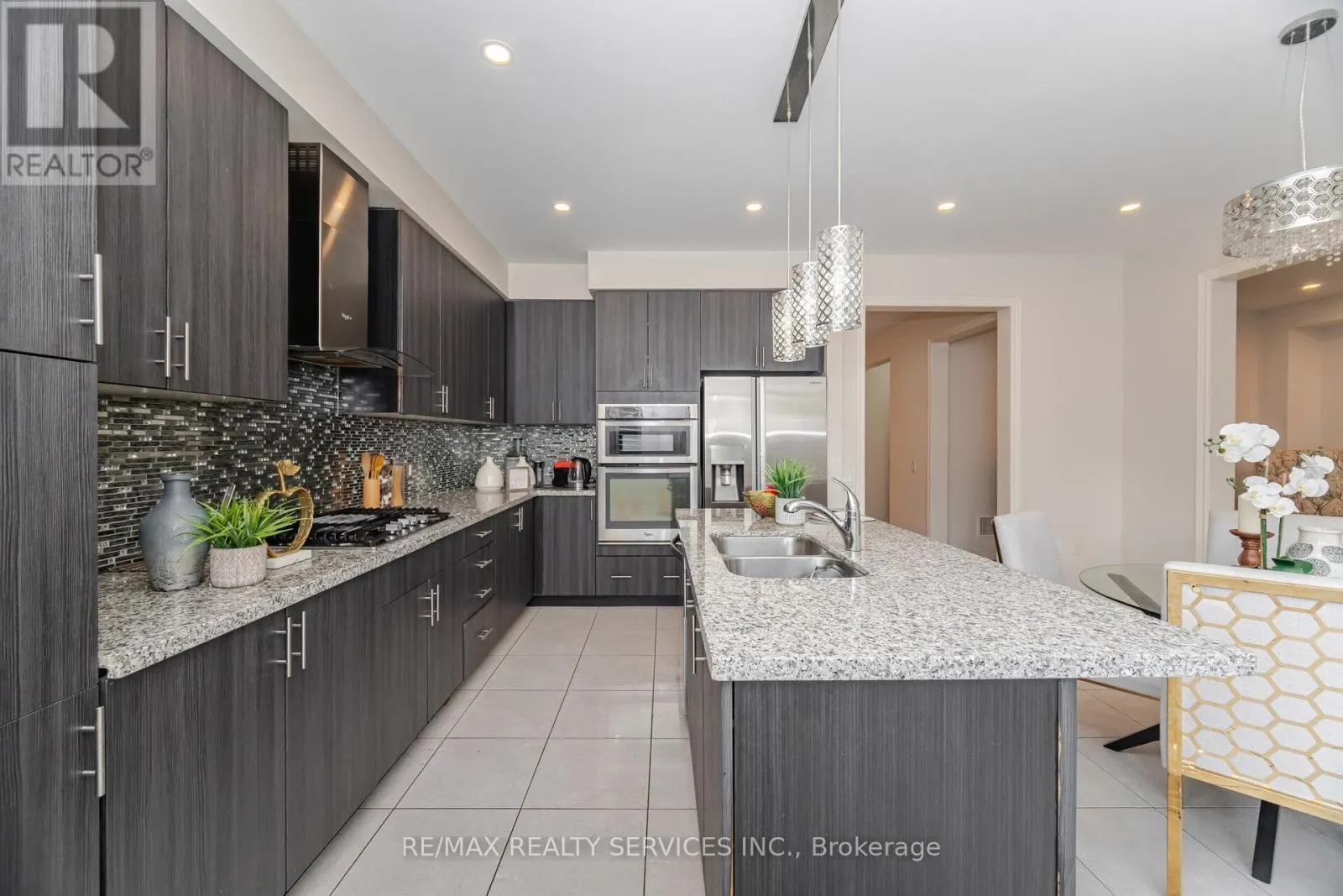 52 BLACKBERRY VALLEY CRESCENT