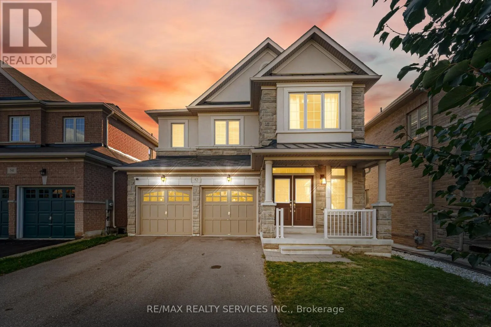 52 BLACKBERRY VALLEY CRESCENT