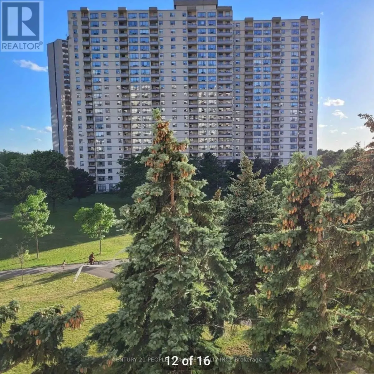 408 - 340 DIXON ROAD