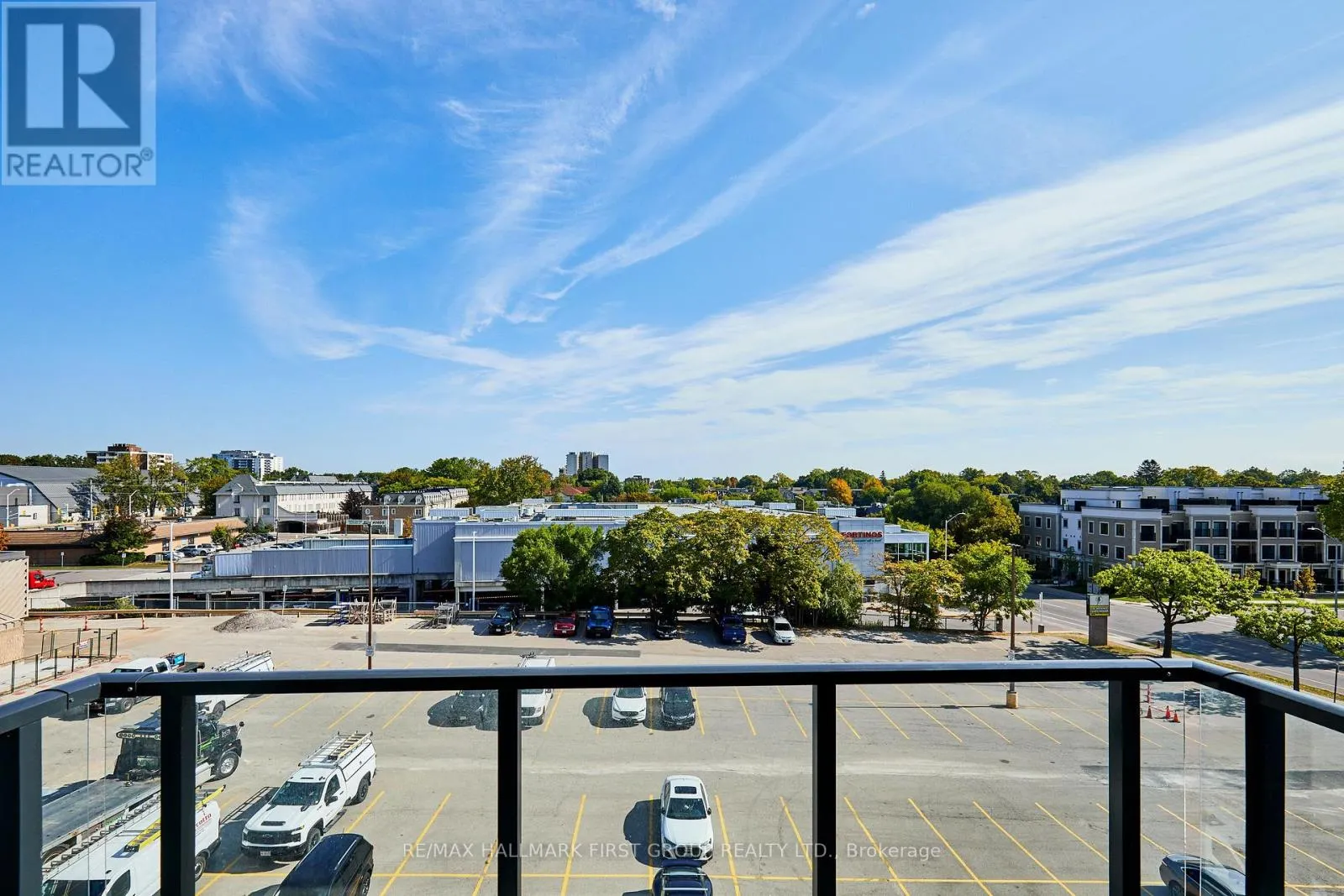 407 - 123 MAURICE DRIVE