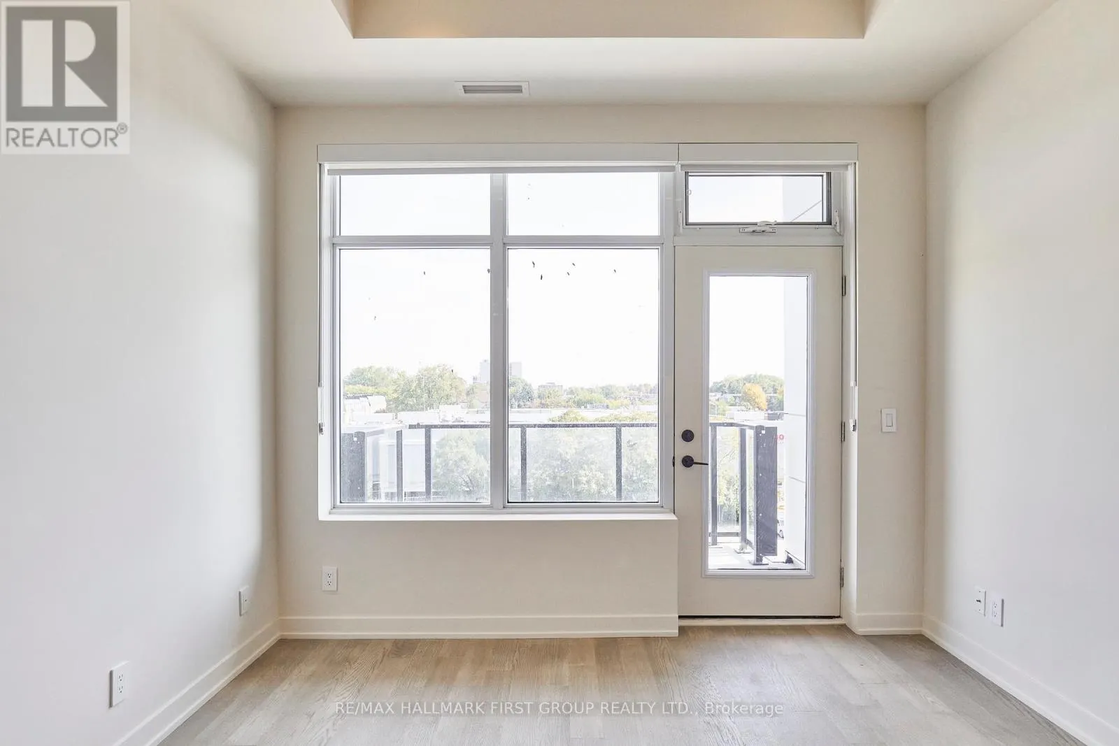 407 - 123 MAURICE DRIVE