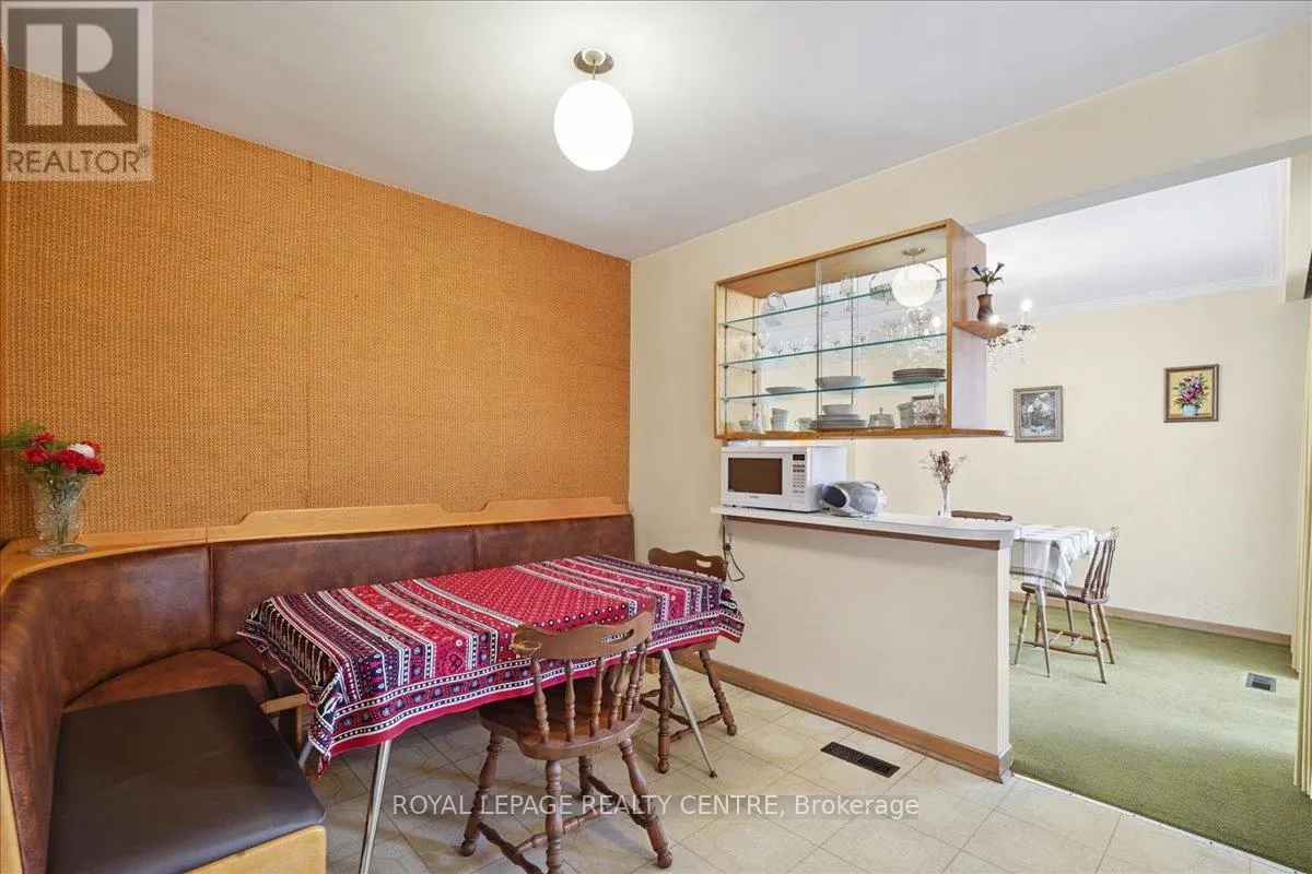 151 REDGRAVE DRIVE