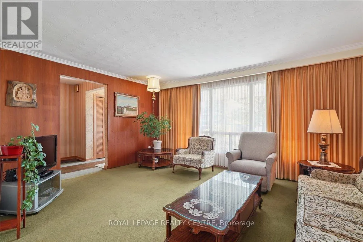 151 REDGRAVE DRIVE