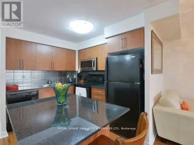 3001 - 310 BURNHAMTHORPE ROAD W