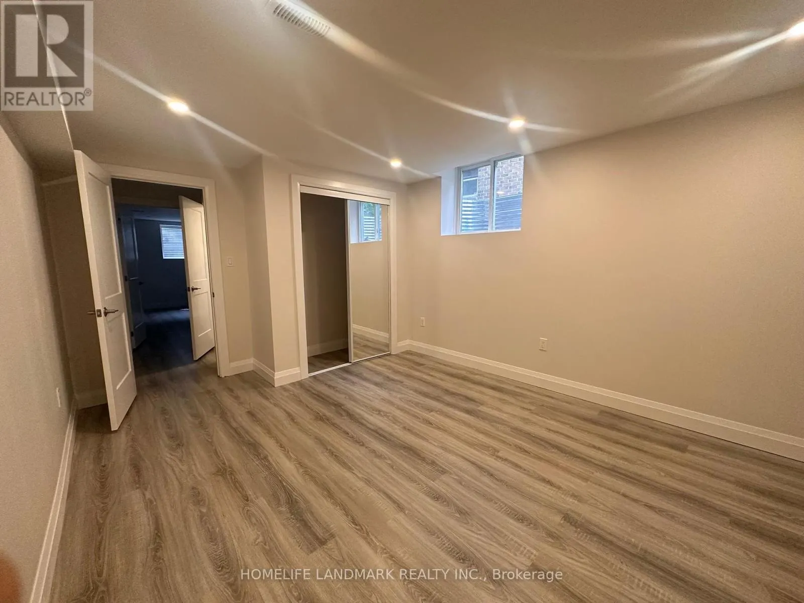 LOWER - 2036 GROSVENOR STREET