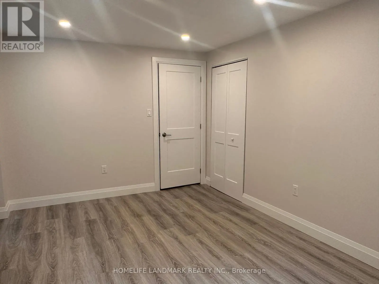 LOWER - 2036 GROSVENOR STREET