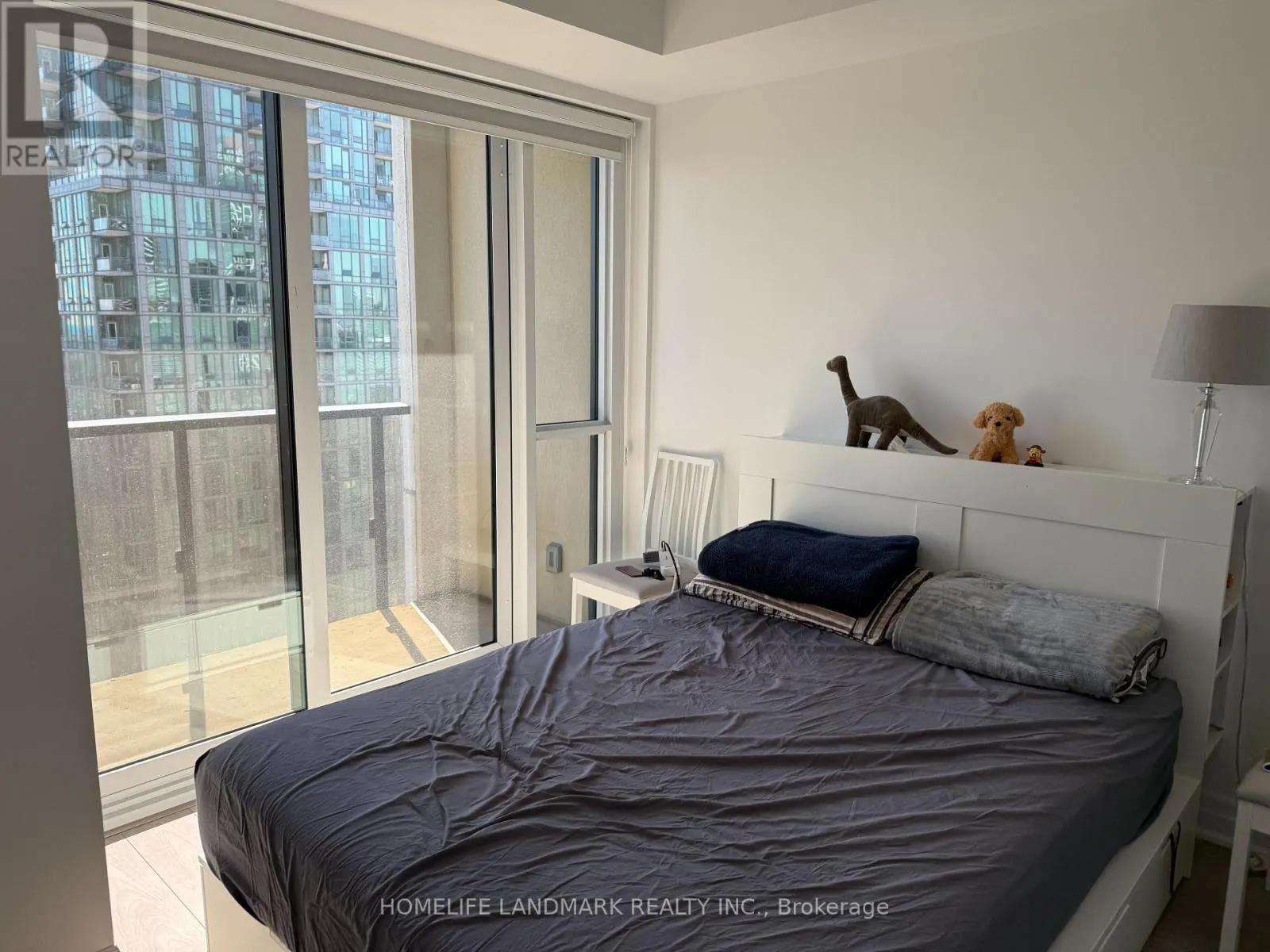 2506 - 36 ELM DRIVE W