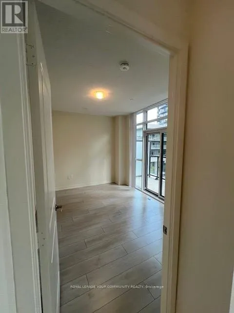 403 - 38 ANNIE CRAIG DRIVE