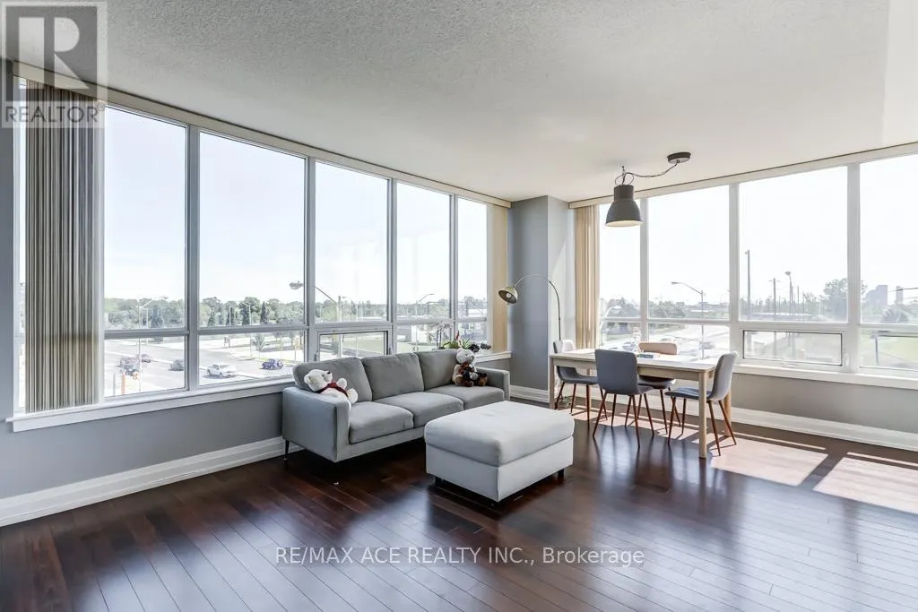 315 - 1060 SHEPPARD AVENUE W