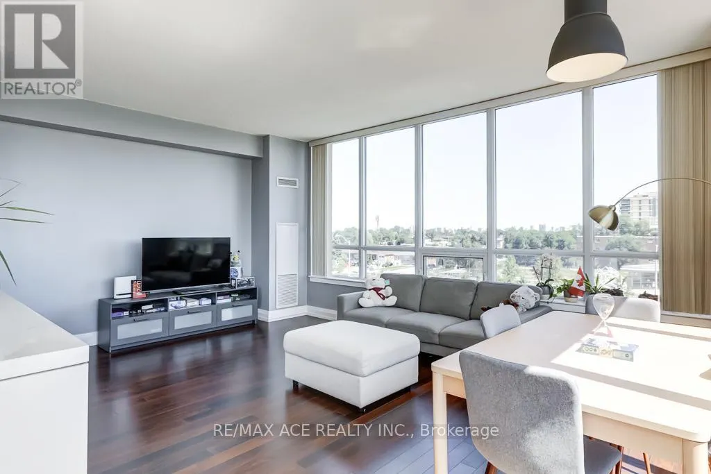 315 - 1060 SHEPPARD AVENUE W