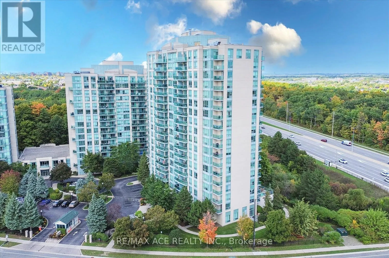 1803 - 2545 ERIN CENTRE BOULEVARD