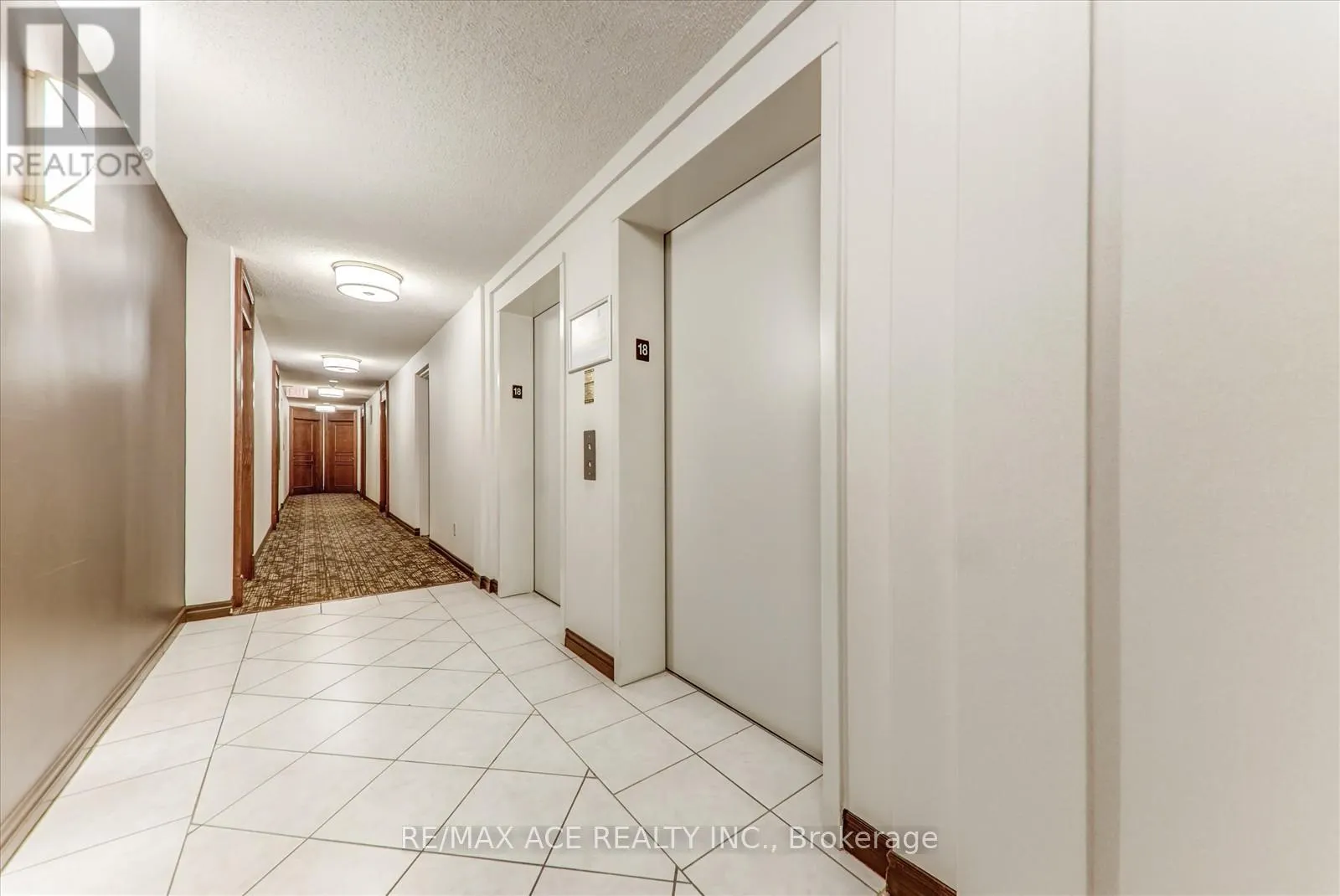 1803 - 2545 ERIN CENTRE BOULEVARD