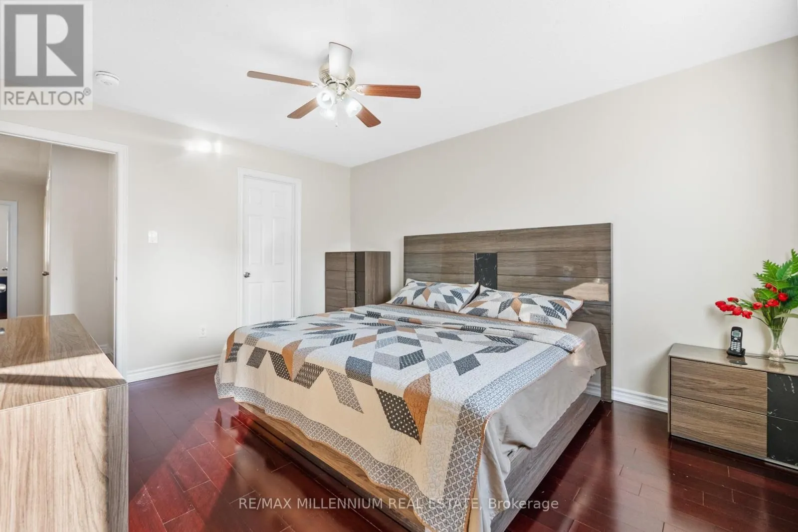 19 EARL GREY CRESCENT