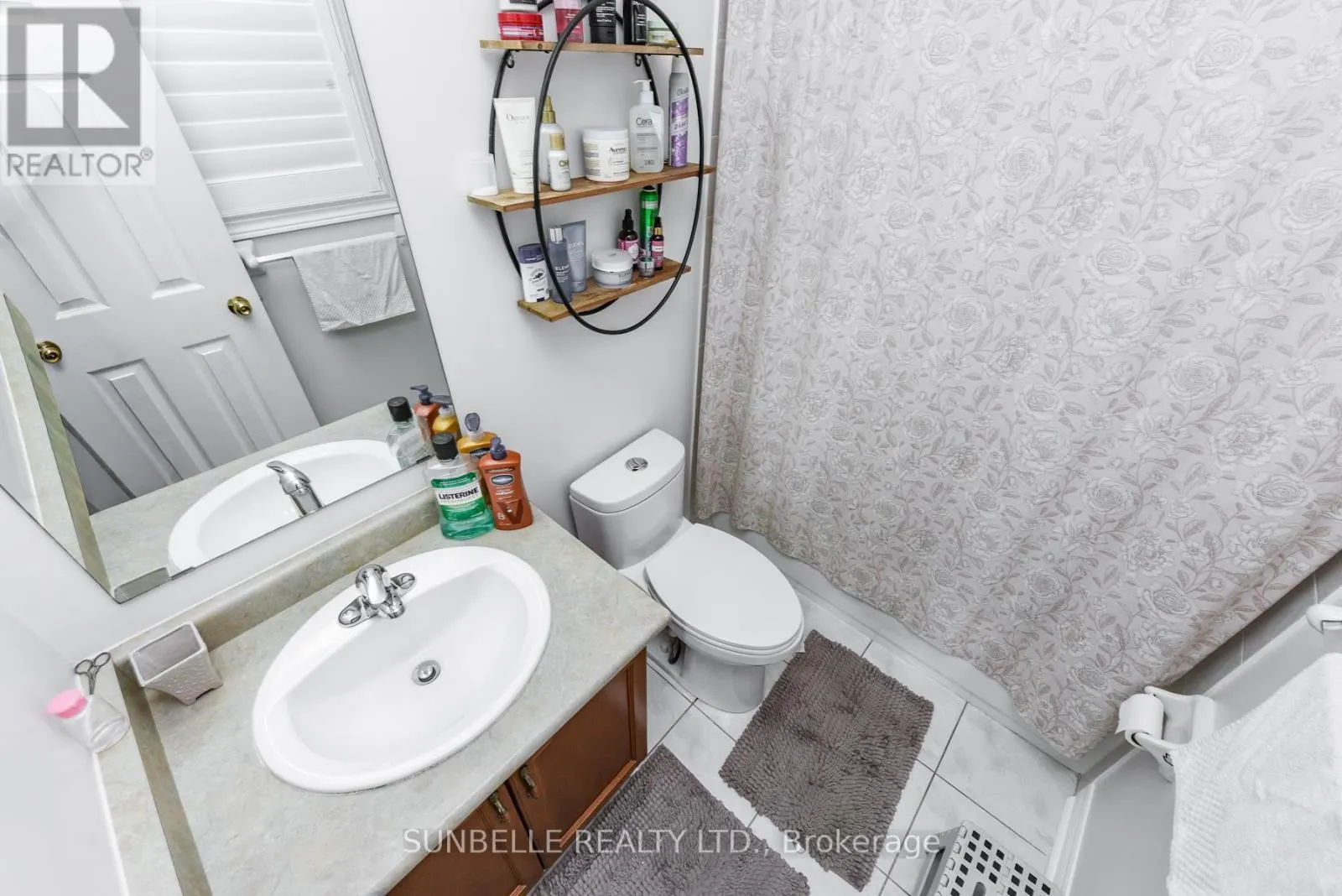 38 SUNNY GLEN CRESCENT