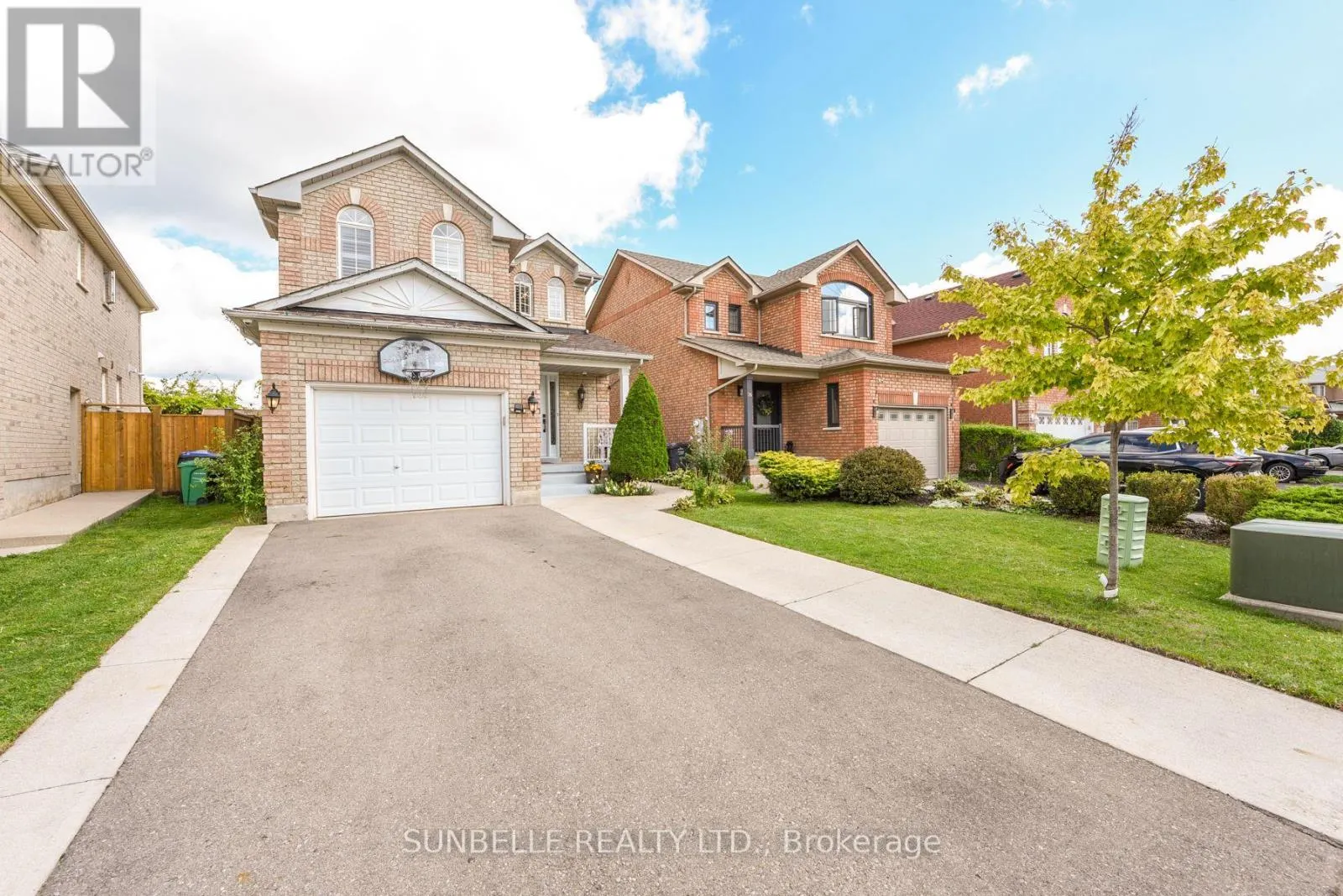 38 SUNNY GLEN CRESCENT